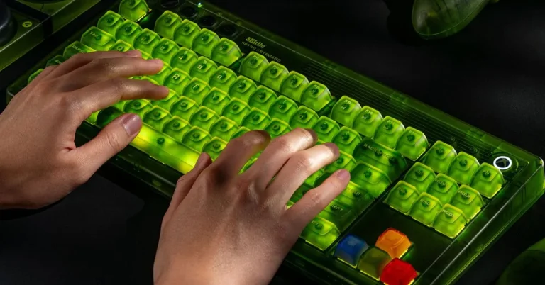Ra mắt bàn phím cơ 8BitDo Retro 87 Xbox Edition với công nghệ RGB